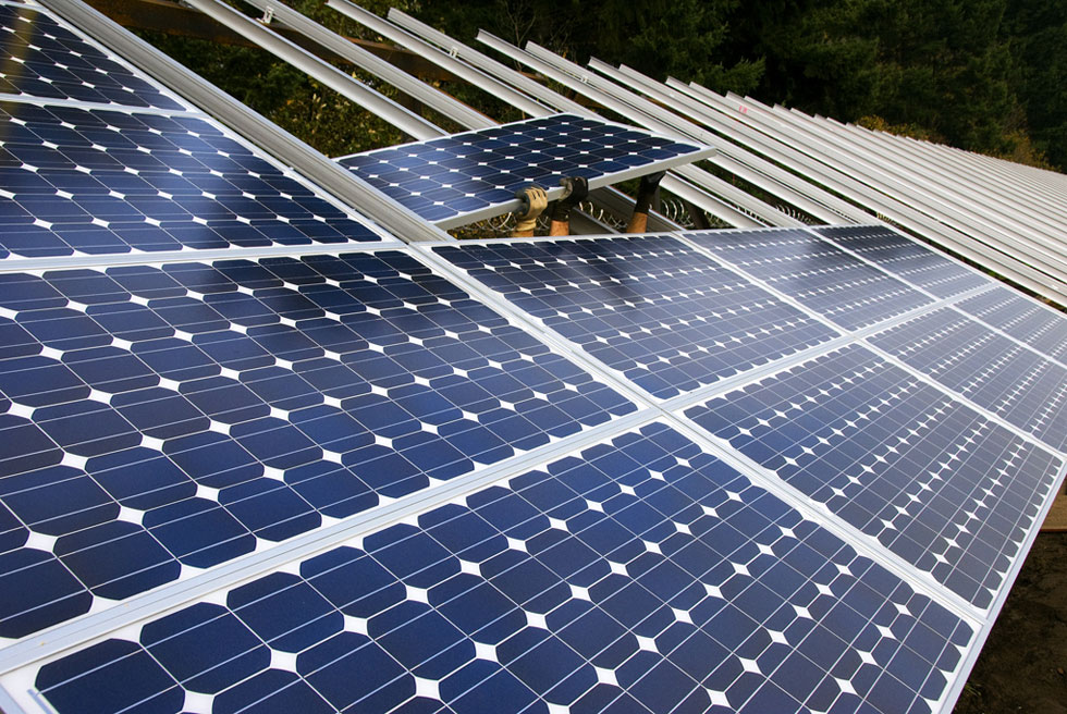 NY-Sun will invest up to $1 billion in solar power through 2023 to significantly expand solar installations across the State, ultimately transforming New York’s solar industry to become self-sustaining. [PHOTO: Oregon Department of Transportation, Flickr]